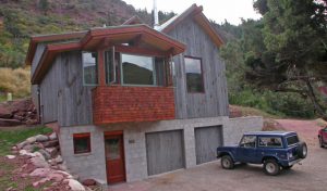 Mountainside cabin